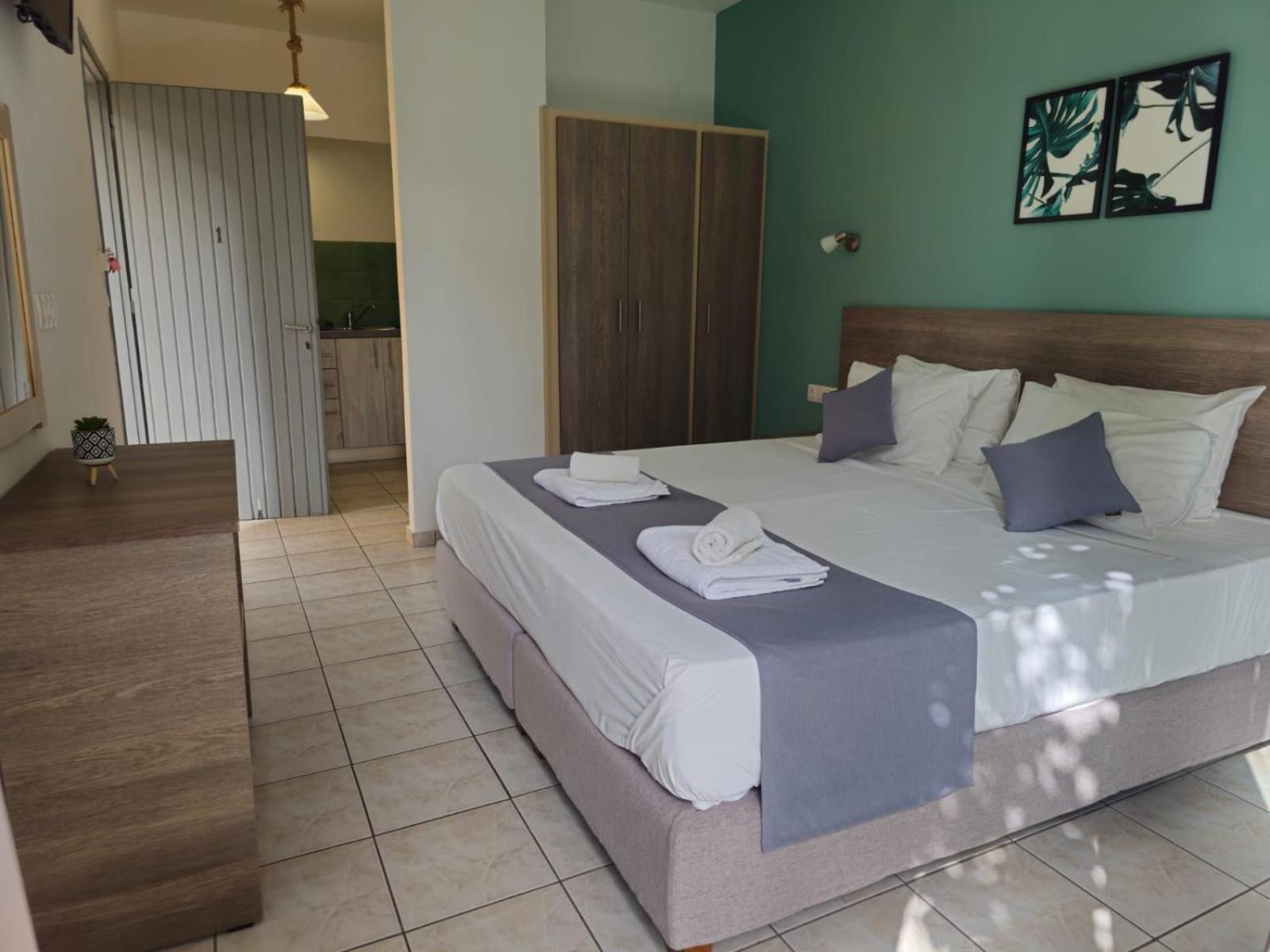 Gardelis Gardens Apartment Беницес Екстериор снимка